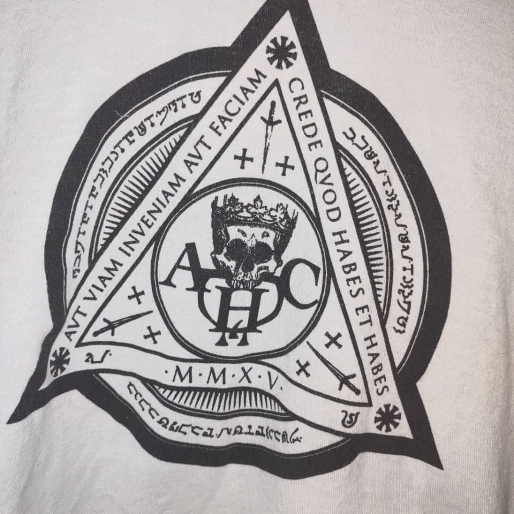 American Head Charge shirt Small